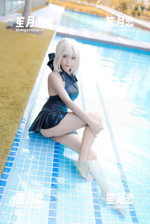 Kitkat Cosplay的短裤照真是干净利落，原图和精选总是能让我眼前一亮！